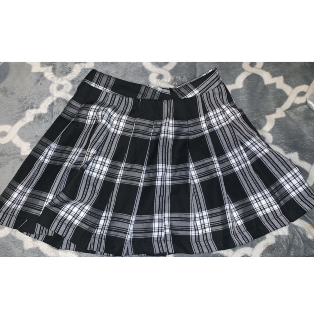 Plaid skirt